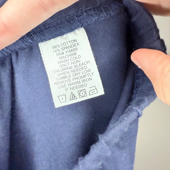 NWOT Women With Control Women's Pants Capri Navy Blue Size LT Tummy Control - Picture 4 of 4